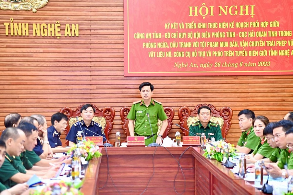 Quang cảnh hội nghị.