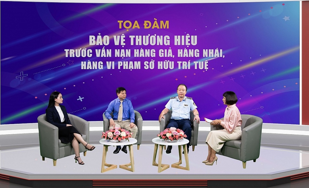 Toàn cảnh tọa đàm.