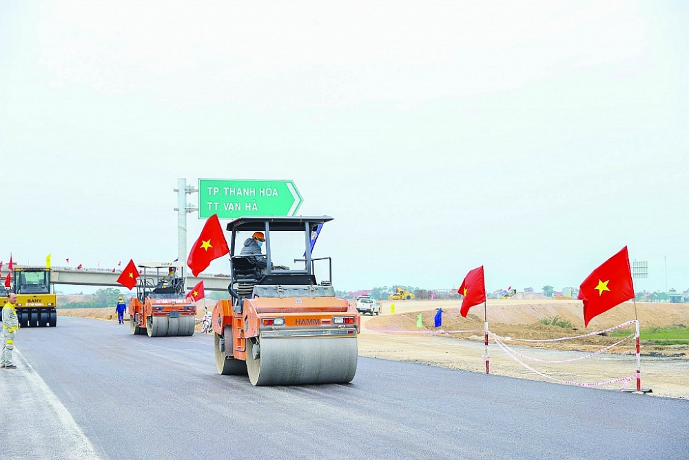 Đầu tư công hiệu quả góp phần thúc đẩy kinh tế phục hồi và phát triển. 	Ảnh minh họa: ST