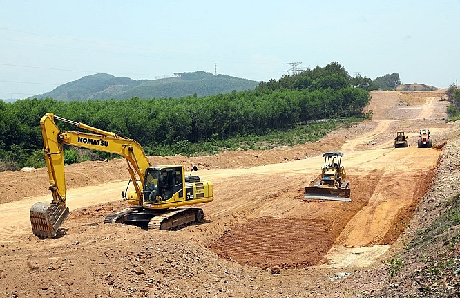 Nỗ lực đẩy nhanh tiến độ các công trình, dự án quan trọng quốc gia, trọng điểm ngành Giao thông vận tải.