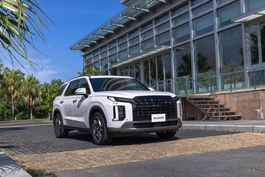 Hyundai Palisade 2023 chốt giá từ 1,469 tỉ đồng, thấp nhất phân khúc