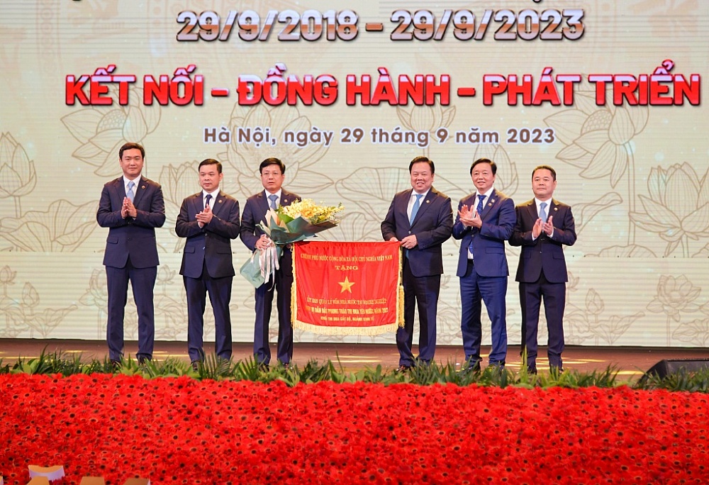 Phó Thủ tướng Trần Hồng Hà: Không để nguồn vốn của doanh nghiệp tại "siêu ủy ban" đóng băng