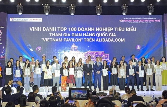 Công bố 100 doanh nghiệp tiêu biểu tham gia Gian hàng Quốc gia Việt Nam