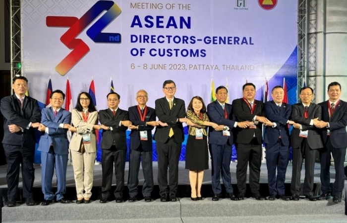 hai quan viet nam khang dinh vai tro trong cong dong hai quan asean