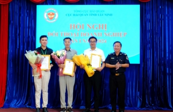 Hải quan Tây Ninh lưu ý doanh nghiệp một số nội dung mới về lĩnh vực thuế XNK