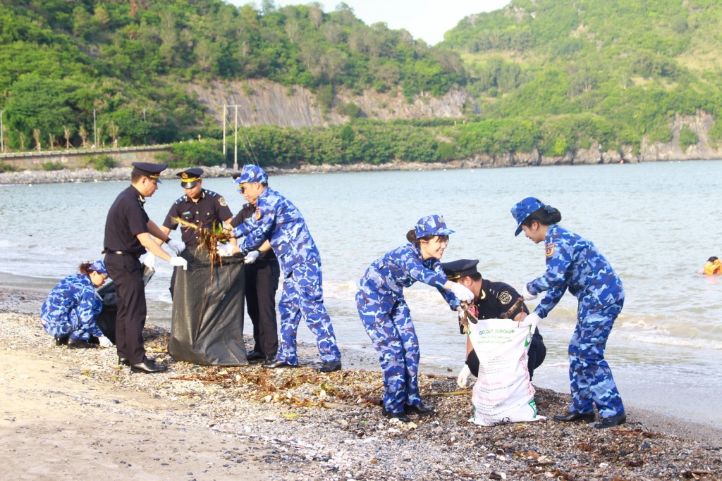 Hải quan Hải Phòng phối hợp tuyên truyền về phòng, chống ma túy tại huyện đảo Cát Hải