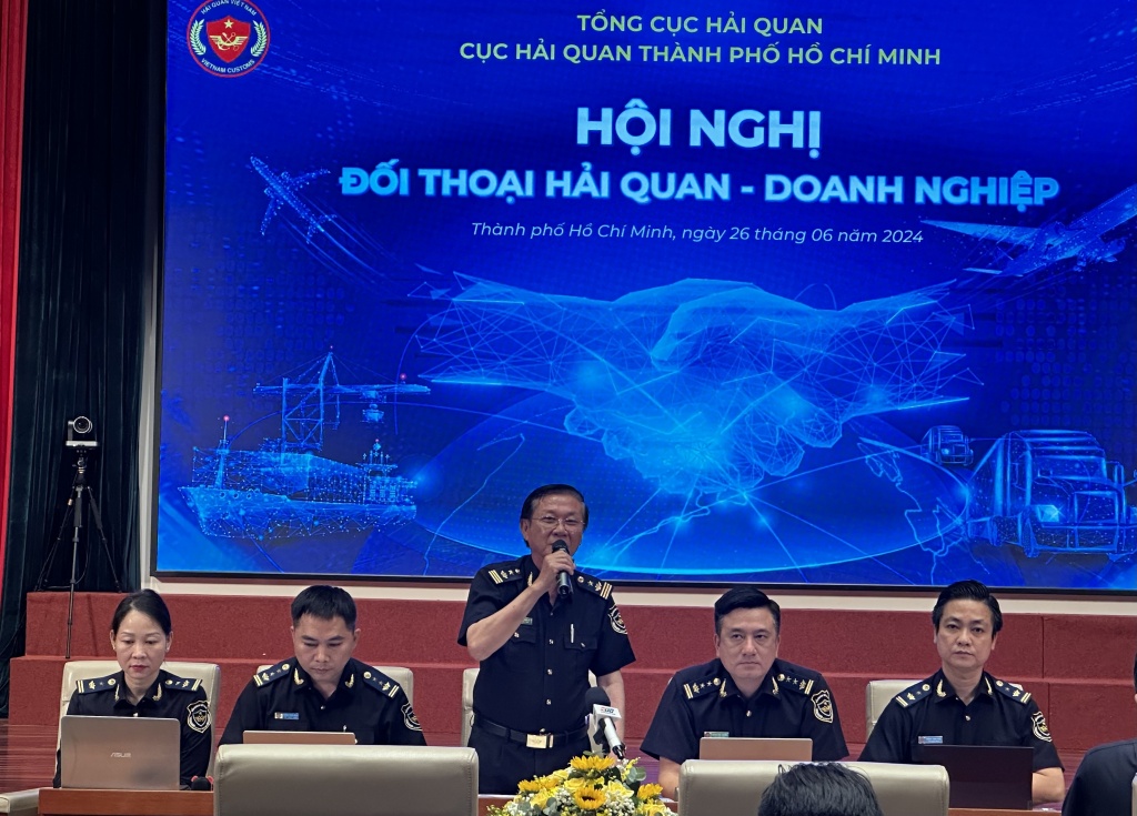 Hải quan TPHCM cam kết nhiều nội dung tiếp tục tạo thuận lợi cho doanh nghiệp