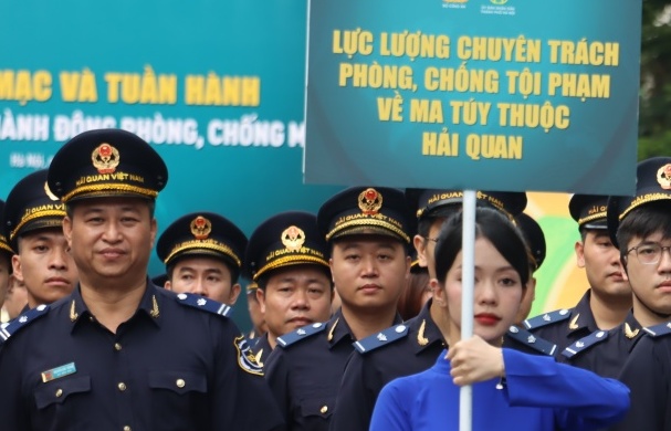 Ngành Hải quan tham gia tuần hành hưởng ứng Tháng hành động phòng, chống ma túy