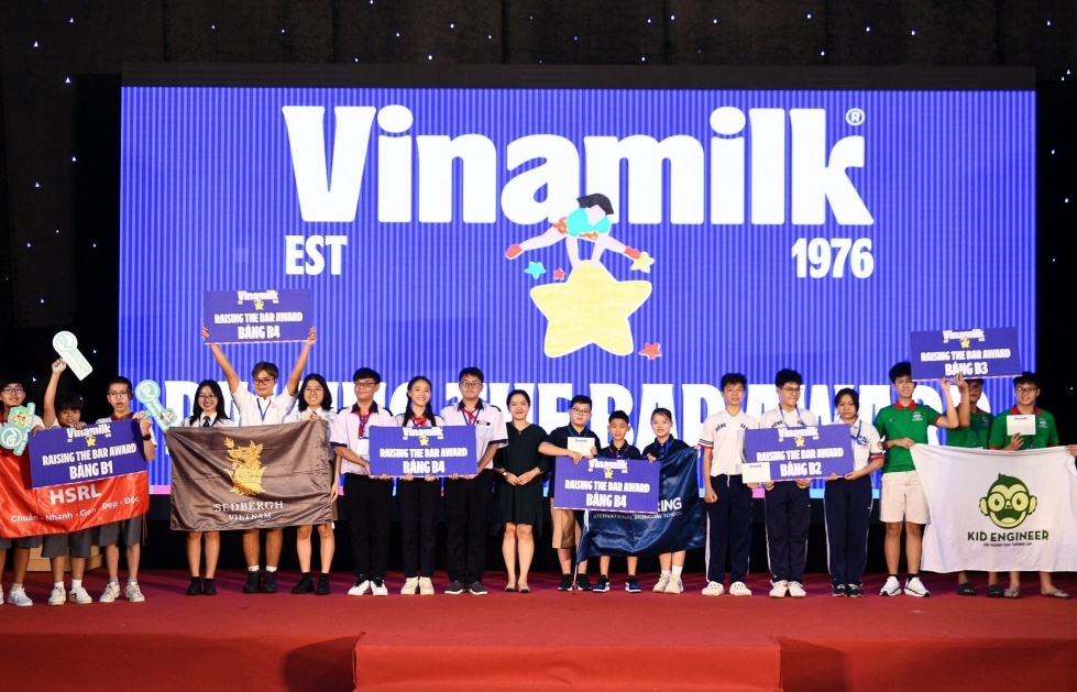 Vinamilk trao giải thưởng đặc biệt cho các tài năng sáng tạo Robot