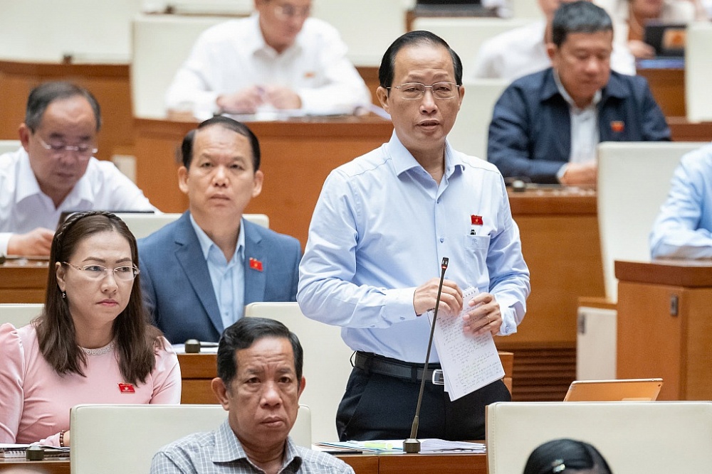 Đại biểu Nguyễn Trúc Sơn - Đoàn ĐBQH tỉnh Bến Tre: Tiếp tục thực hiện các chính sách tài khóa và tiền tệ linh hoạt để hỗ trợ doanh nghiệp, người dân