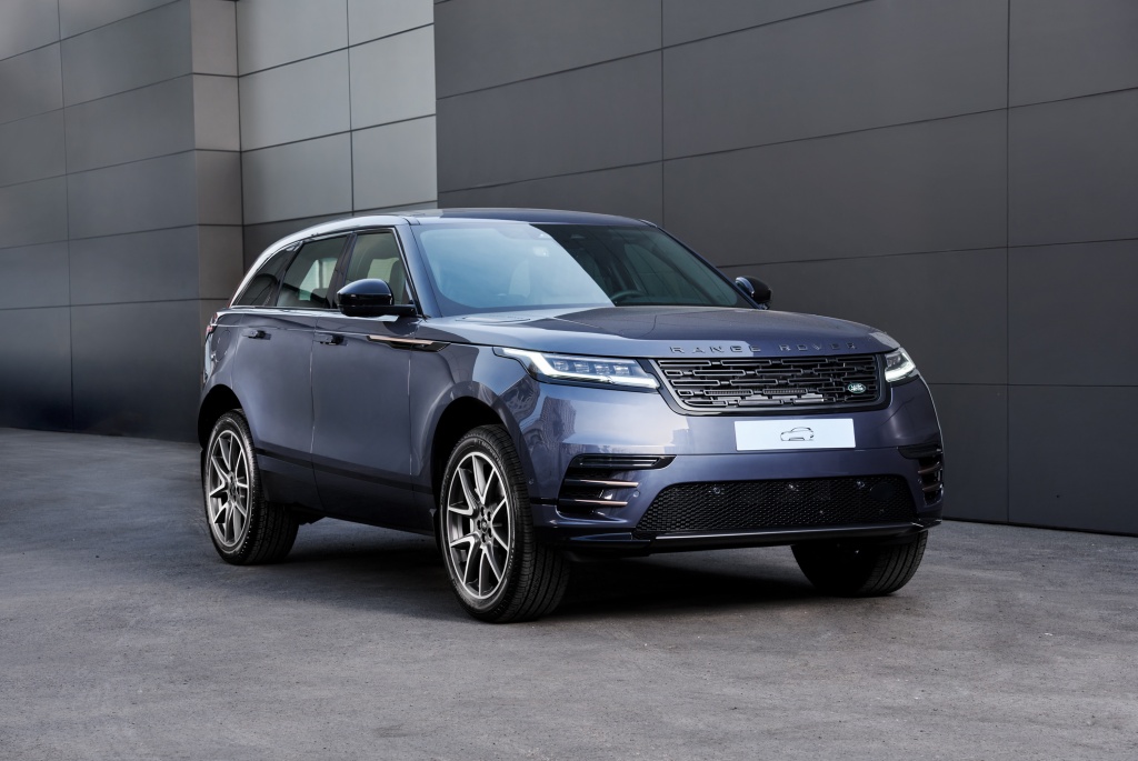 Mạnh tới 398 mã lực Range Rover Velar 2024 có giá từ 3,7 tỷ đồng