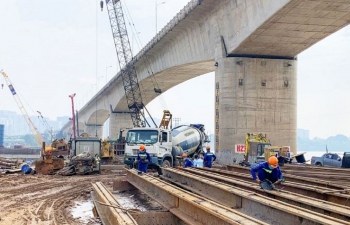 Thủ tướng chỉ thị đẩy mạnh đầu tư công, phấn đấu khởi công tất cả dự án năm 2024