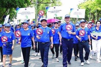 Phòng chống tác hại thuốc lá:  Việc không của riêng ai