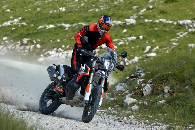 ktm philippines san xuat ktm 790 duke va adventure