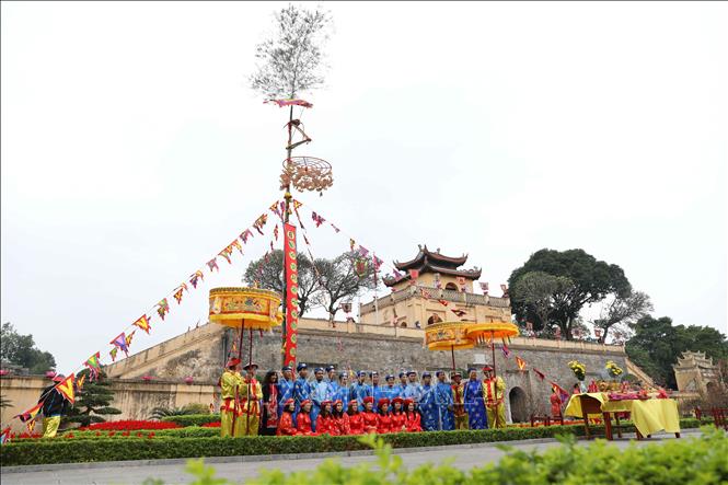 nghi le tong cuu nghinh tan tai hoang thanh thang long