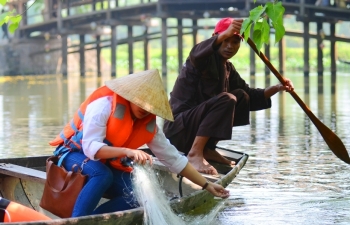 Về cầu ngói vui thú điền viên