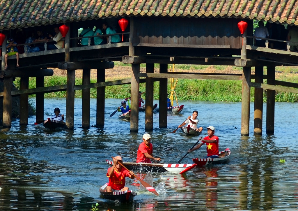 ve thuy thanh lam nong dan thuong thuc san vat dong que