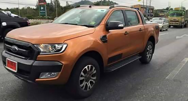 ford ranger wildtrak the he moi xuat hien tren duong thu