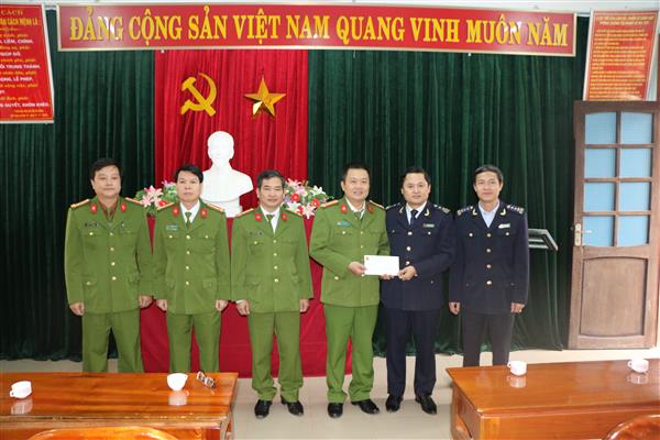 hai quan quang tri phoi hop bat 1000 vien ma tuy tong hop