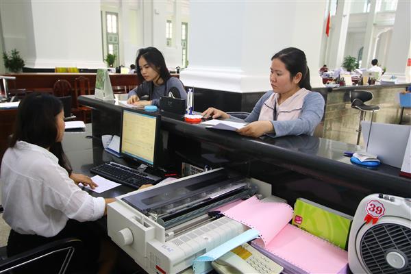 tphcm phan dau di dau trong thanh toan khong dung tien mat