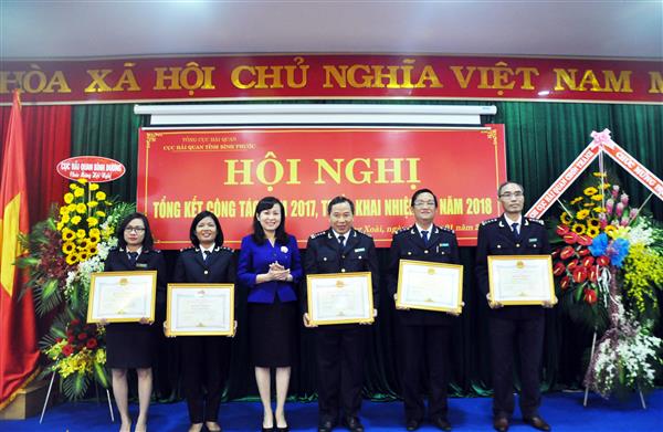 cuc hai quan binh phuoc nhieu co gang hoan thanh nhiem vu