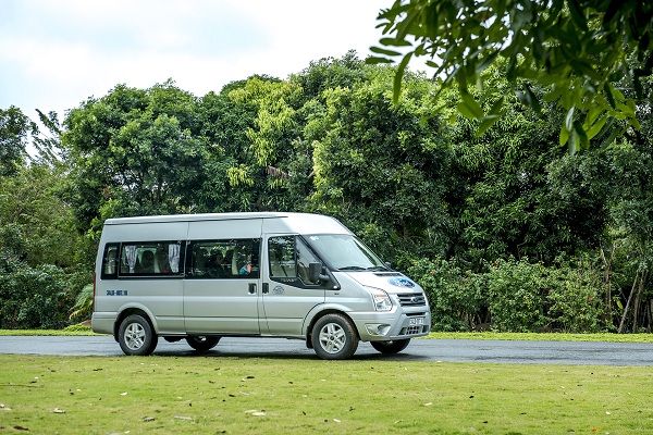 ford viet nam giam 30 trieu cho cac phien ban transit