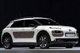 citroen gioi thieu mau c4 cactus crossover hoan toan moi