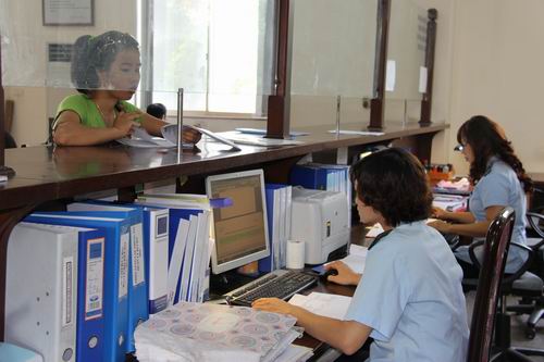 ha noi hang tram dn lon chay thu vnaccsvcis