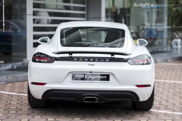 kham pha porsche 718 cayman gia 45 ty dong tai viet nam