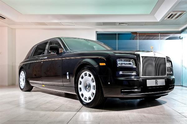 nha nhap khau rolls royce con no gan 2 ty tien thue