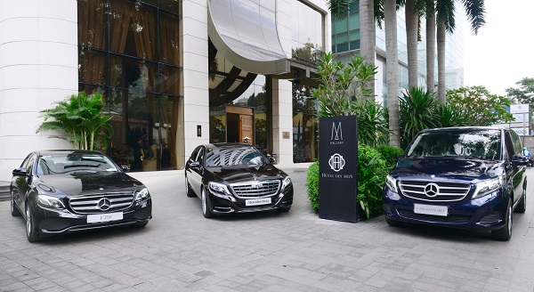 mercedes benz viet nam ban giao doi xe chuyen cho cao cap cho khach san hotel des arts saigon