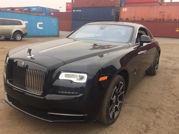 sieu xe roll royce ve cang hai phong vi sao khong phai nop thue