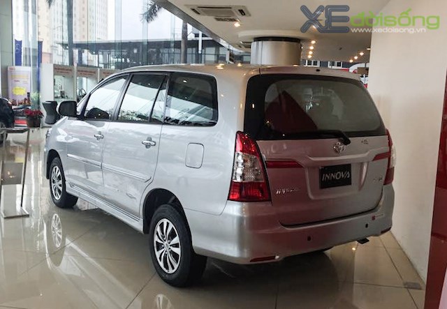 dien kien toyota innova ban nang cap 2015 tai ha noi