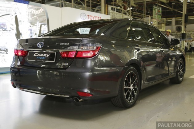 ra mat dong camry hybrid lap rap noi dia