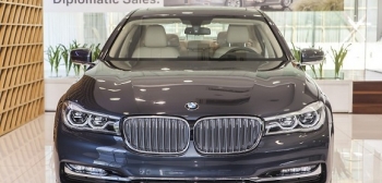 BMW 740Li phiên bản 2016 có giá từ 4,1 tỷ đồng