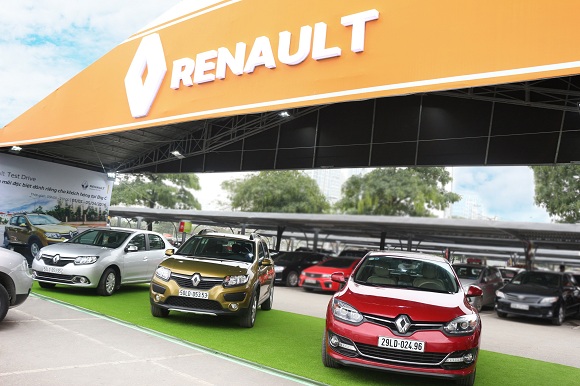 renault duster sandero va logan xuat hien tai viet nam