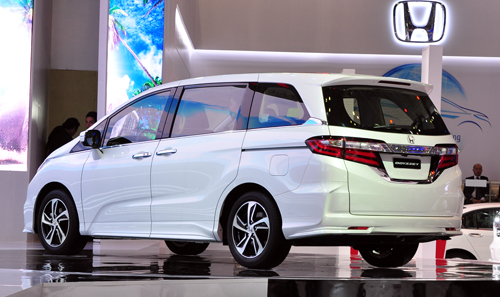 tai viet nam honda odyssey co gia gan 2 ty