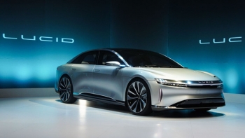 Ôtô điện Lucid Air giá 52.500USD, vượt mặt Tesla!