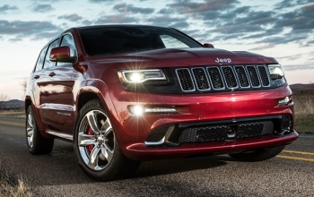 Hãng xe Fiat Chrysler báo lỗi kẹt hộp số tới 1,1 triệu xe