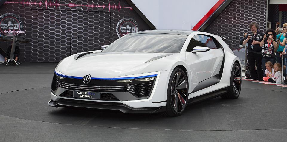 volkswagen golf gte sport concept chinh thuc lo dien tai ao