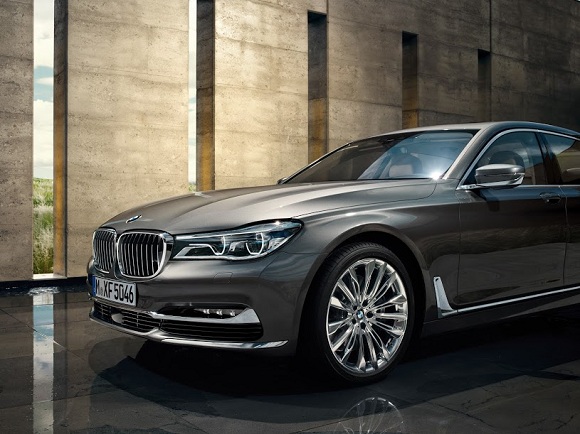 bmw 750li 2016 co mat tai viet nam voi gia hon 64 ty dong