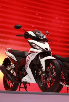 Honda Winner giá từ 45,5 triệu đồng