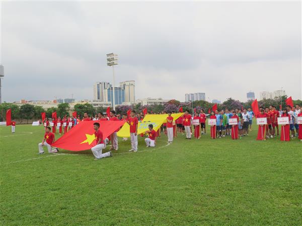 chinh thuc khai mac giai bong da phong trao cac co quan bao chi press cup 2016