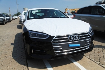 Xe “đặc biệt” phục vụ APEC của Audi đã cập cảng