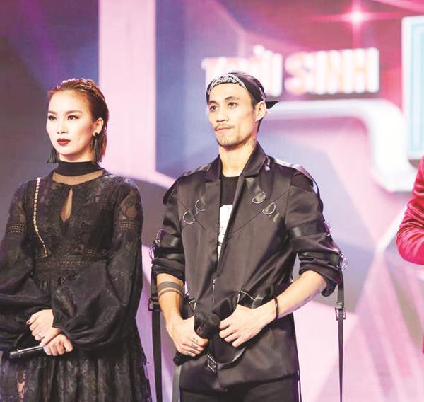 showbiz viet doi pho quay roi tinh duc