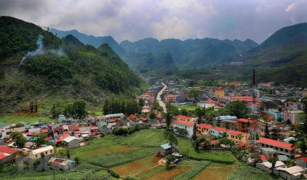 toan canh ve dep hung vi cua ha giang nhung ngay vao ha