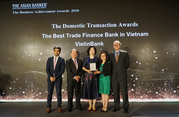 vietinbank nhan cu dup giai thuong uy tin tu the asian banker