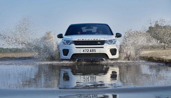 land rover gioi thieu discovery sport phien ban landmark ky niem 70 nam