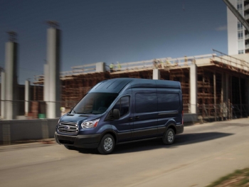 Ford công bố chính thức Transit 2016