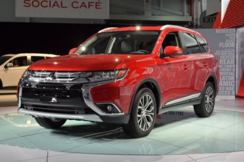 Mitsubishi tiếp tục hé lộ thông tin về Outlander 2016